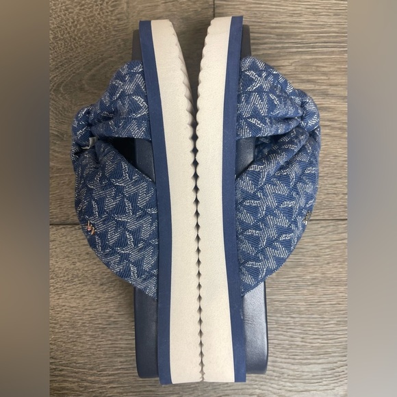 Michael Kors Womens Josie Knit Slip on Slide Sandals Blue 6 Medium (B M) - Picture 11 of 12